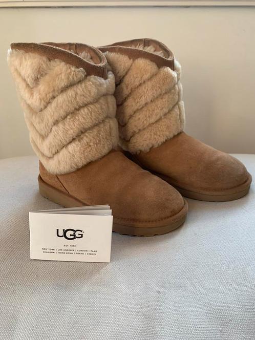 Authentieke beige UGG-laarzen 36, Kinderen en Baby's, Babykleding | Schoentjes en Sokjes, Gebruikt, Ophalen of Verzenden