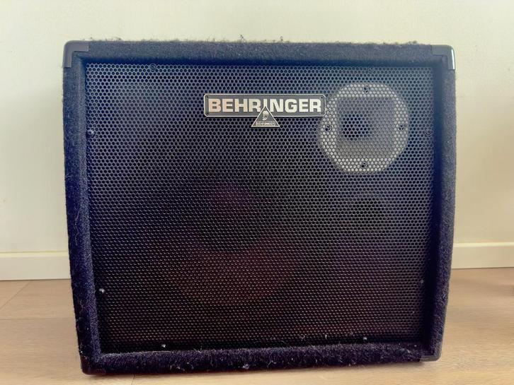 Behringer Ultratone K900FX versterker/PA, Muziek en Instrumenten, Synthesizers, Zo goed als nieuw, Overige aantallen, Overige merken