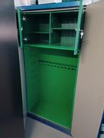 Wapenkluis, Enlèvement