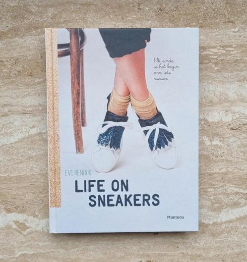 Life on sneakers, boek van Evi Renaux over chronische ziekte, Livres, Santé, Diététique & Alimentation, Neuf, Maladie et Allergie