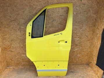 Mercedes Sprinter W907 linker voordeur beschikbaar voor biedingen