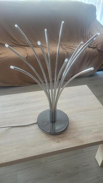 lampe de table beschikbaar voor biedingen