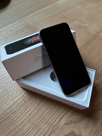 Apple iPhone SE (1e generatie) - Verzamelaar beschikbaar voor biedingen