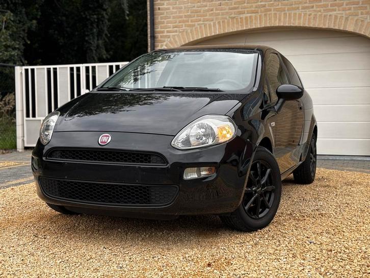FIAT PUNTO 1.3i AIRCO / GEKEURD TE KOOP !, Auto's, Fiat, Particulier, Punto, Benzine, 3 deurs, Handgeschakeld, Zwart, Grijs, Ophalen