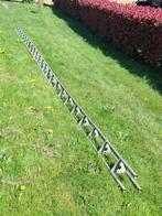 Driehoekige mast van 9 m (3 delen van 3 m), Telecommunicatie, Antennes en Masten, Ophalen, Gebruikt, Mast