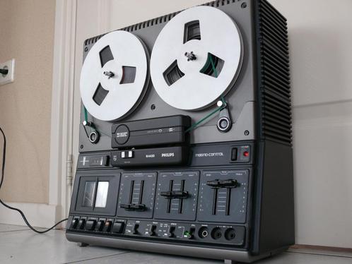 Perfect spelende Philips N4420 met ingebouwde luidsprekers, Audio, Tv en Foto, Bandrecorder, Bandrecorder, Met stofkap, Met banden
