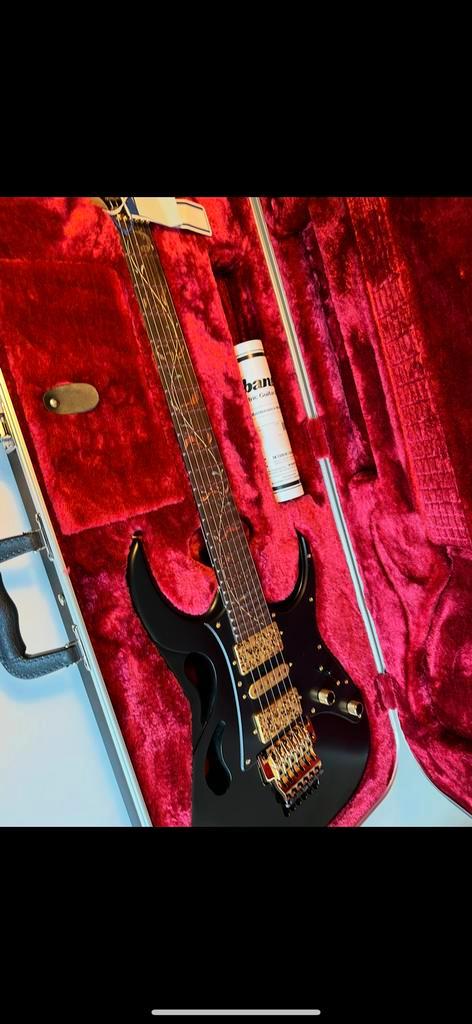 Ibanez Steve Vai + tete ampli + baffle + footswitch. NEUF!!, Muziek en Instrumenten, Snaarinstrumenten | Gitaren | Elektrisch