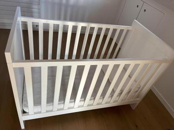Ledikant / babybedje beschikbaar voor biedingen