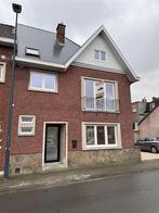 Huis te huur in Wetteren, 3 slpks, Vrijstaande woning, 3 kamers, 220 m²