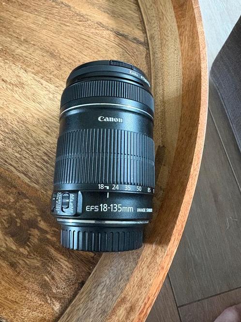 Canon EF-S 18-135mm f/3.5-5.6 + UV-filter, STM-versie, Audio, Tv en Foto, Foto | Lenzen en Objectieven, Zo goed als nieuw, Ophalen of Verzenden