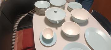 Servies boch vedette  beschikbaar voor biedingen