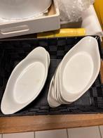 Oven schaaltjes stenen wit 1 maal gebr 9 stuks voor 5 euro, Enlèvement, Comme neuf