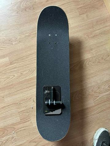 Skateboard beschikbaar voor biedingen