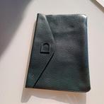 Pochette Delvaux vert foncé impeccable, Handtassen en Accessoires, Ophalen of Verzenden, Zo goed als nieuw, Groen