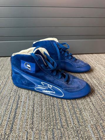 David Coulthard Officiële racelaarzen gedragen en gesigneerd beschikbaar voor biedingen