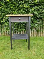 stijlvol gerefurbished houten tafeltje met lade., Ophalen, Zo goed als nieuw