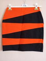 Jupe noire orange stretch T2, Comme neuf, Taille 38/40 (M), Enlèvement, Autres couleurs