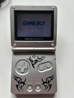 Game boy Advance Sp tribal, Consoles de jeu & Jeux vidéo, Consoles de jeu | Nintendo Game Boy, Game Boy Advance, Utilisé, Avec jeux