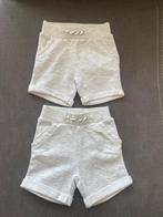 Neuf 2 shorts 9 mois, Garçon, Enlèvement ou Envoi, Pantalon, Neuf