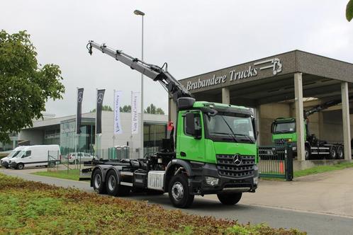 MERCEDES AROCS 2636 6x4 - 2014 - 146.800 km - EURO 6 - Hiab, Autos, Camions, Entreprise, Achat, Caméra de recul, Radio, Mercedes-Benz