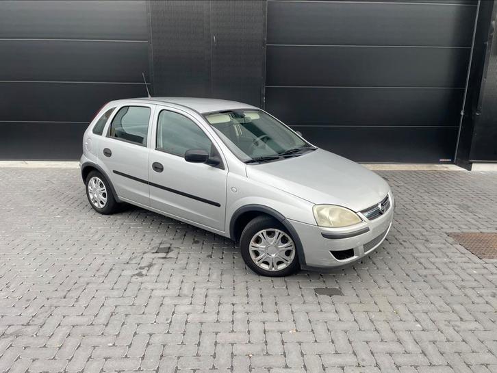 Opel Corsa Essence 5 portes Contrôle technique Entretien Ok, Auto's, Opel, Bedrijf, Te koop, Corsa, Benzine, 5 deurs, Handgeschakeld