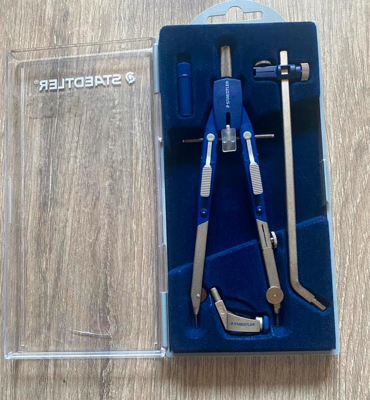 Staedtler passer, Hobby en Vrije tijd, Tekenen, Zo goed als nieuw, Ophalen of Verzenden