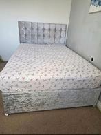 Lit Coffre – Grand Espace de RangementOffrez-vous des nuits, Enlèvement ou Envoi