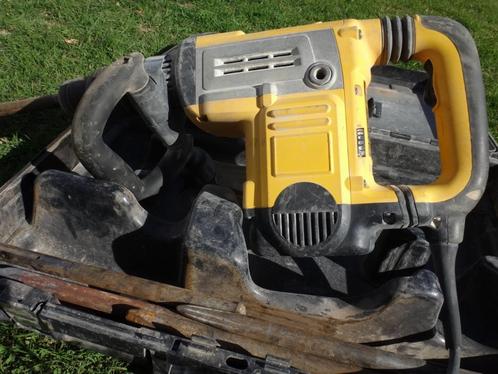 Dewalt-machines, Doe-het-zelf en Bouw, Gereedschap | Boormachines, Gebruikt, Boor- en/of Breekhamer, 600 watt of meer, Klopboormechanisme