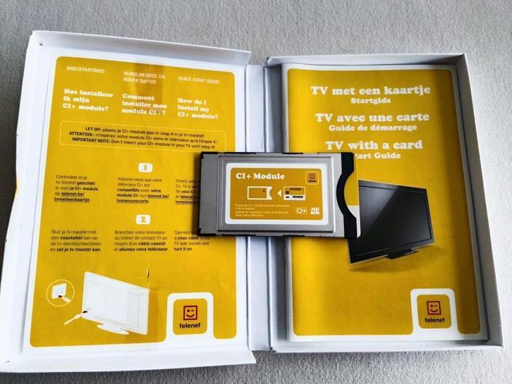 TV met een kaartje CI+ module telenet: 2 stuks beschikbaar !, Audio, Tv en Foto, Decoders en Harddiskrecorders, Zo goed als nieuw