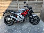 suzuki gladius 650cc **18000km** abs ** topkoffer**, 2 cilinders, Bedrijf, Meer dan 35 kW, 645 cc