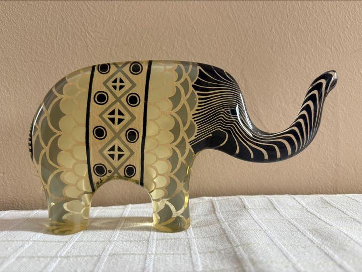 Abraham Palatnik Lucite acryl olifant beeldje ( OP ART ), Antiek en Kunst, Kunst | Designobjecten, Ophalen of Verzenden