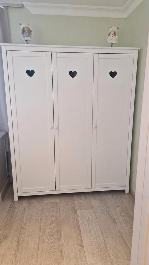 Magnifique garde-robe 3 portes Vipack Amori, neuf 1449 EUR, Kinderen en Baby's, Kinderkamer | Commodes en Kasten, Zo goed als nieuw