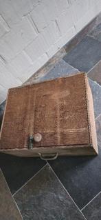 Houten kist, Huis en Inrichting, Woonaccessoires | Kisten, Minder dan 50 cm, Gebruikt, 50 tot 100 cm, Ophalen of Verzenden