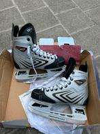 CCM Proformance 2.0 ijshockeyschaatsen maat 35, Sport en Fitness, Ophalen, Zo goed als nieuw, Schaatsen