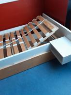 Lit, Maison & Meubles, Enlèvement