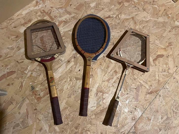 3 Vintage houten tennis- & badmintonrackets met pressframes, Sport en Fitness, Tennis, Ophalen