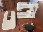 Bernina Record 530-2, Hobby en Vrije tijd, Naaimachines en Toebehoren, Ophalen, Accessoires, Bernina