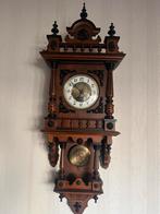 Antieke klok. In zeer perfecte staat, Enlèvement