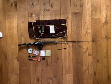 Vintage vishengel instant fisherman + toebehoren beschikbaar voor biedingen