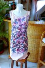 frisse jurk vol bloemen, Maat 38/40 (M), Ophalen of Verzenden, Vila Joy, Gedragen
