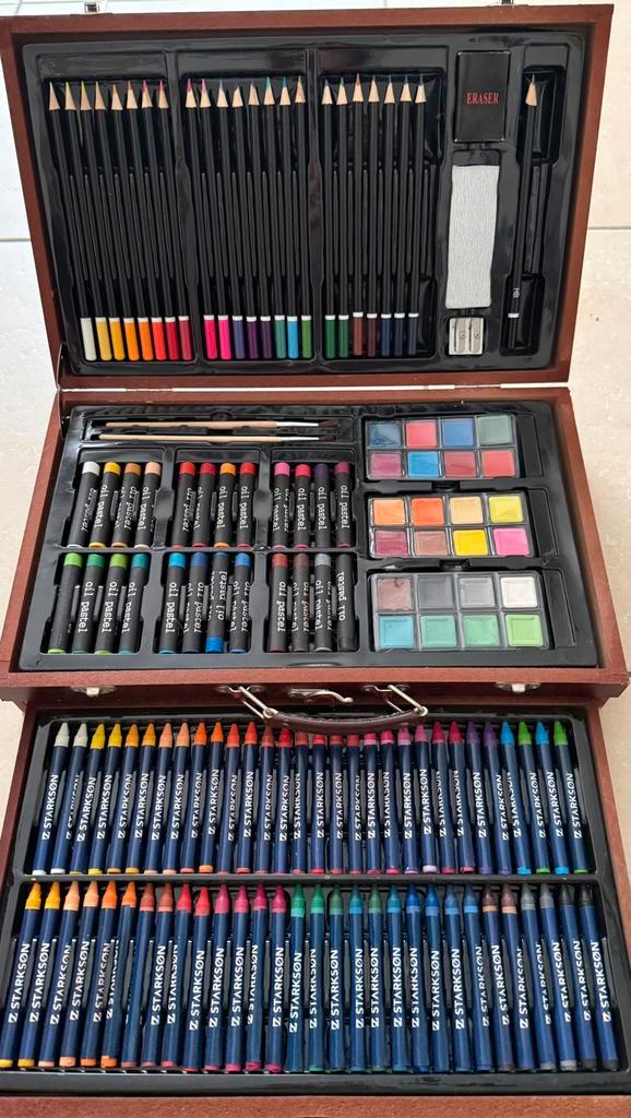 Tekenkoffer set van STARKSØN, Hobby en Vrije tijd, Tekenen, Zo goed als nieuw, Ophalen