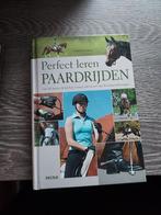Paard boek, Ophalen of Verzenden, Zo goed als nieuw