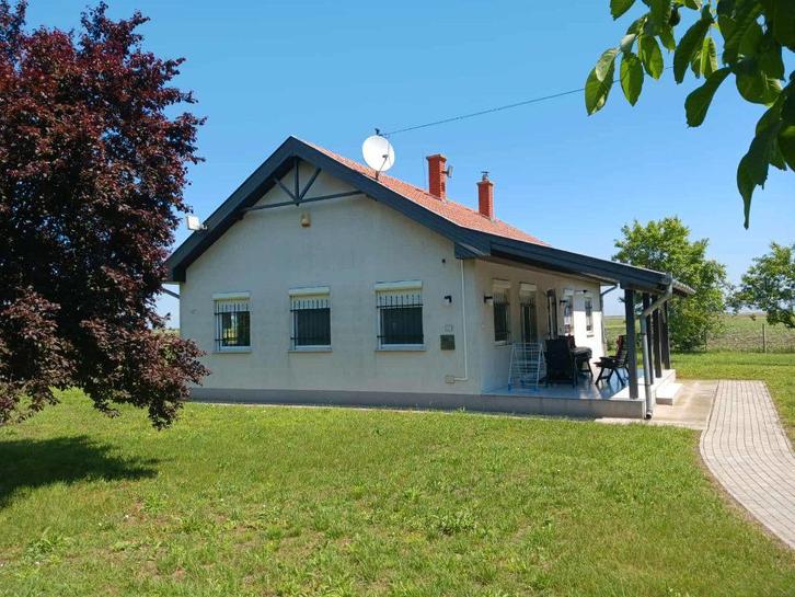 Woning te koop in midden Hongarije, Immo, Buitenland, Overig Europa, Woonhuis, Landelijk