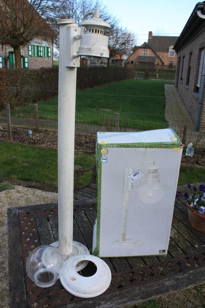 5 (6) buitenlampen, Tuin en Terras, Buitenverlichting, Nieuw, Netvoeding, Ophalen