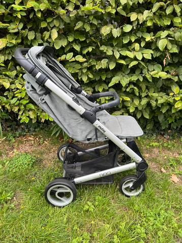 Buggy mutsy nexo beschikbaar voor biedingen