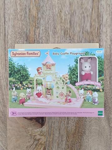 Epoch Sylvanian Families 5319 : Baby Castle Playbround beschikbaar voor biedingen