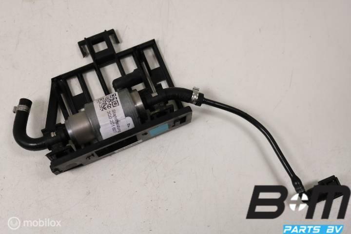 Doseerpomp standkachel VW Arteon, Auto-onderdelen, Motor en Toebehoren, Gebruikt