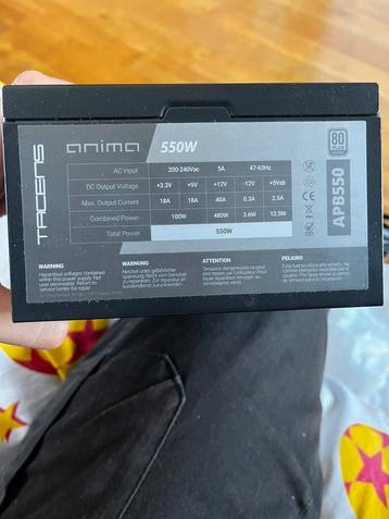 550w psu beschikbaar voor biedingen