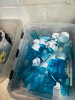 eetbakjes en drinkfonteine 3 zakken, Meerdere dieren, Parkiet