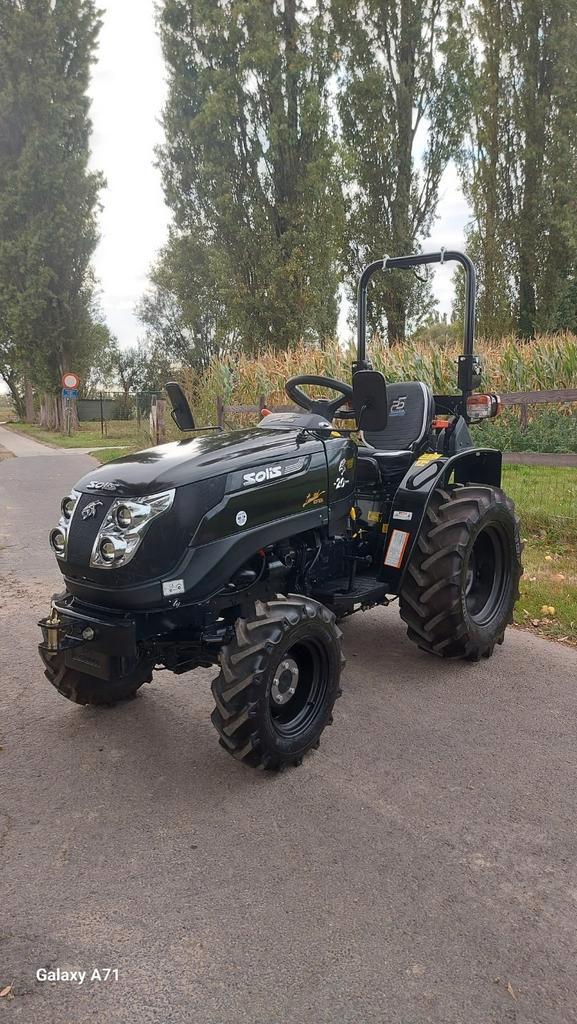Minitractor solis 22pk 4x4 servo wegtoelating BLACK EDITION!, Zakelijke goederen, Landbouw | Tractoren, Ophalen